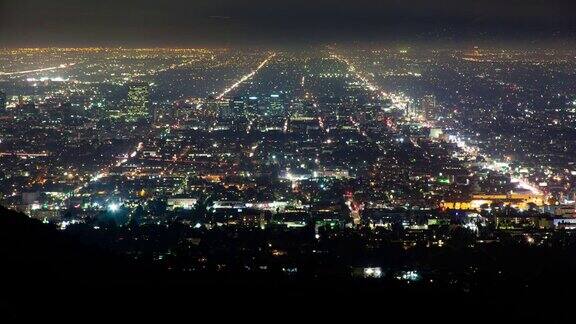 洛杉矶城市夜晚的街道