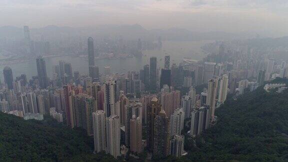 中国香港著名的山顶观察点上午空中全景4k