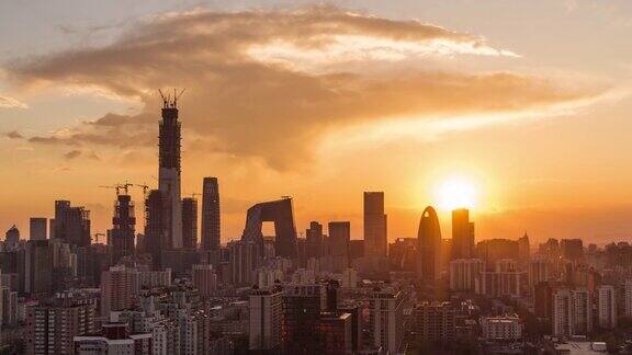 TUBeijingDramaticUrbanSkylineChanginginsunshine北京中国