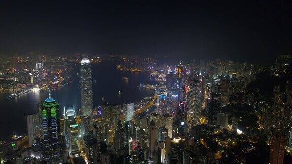 中国夜间照明著名的香港城湾航拍全景4k