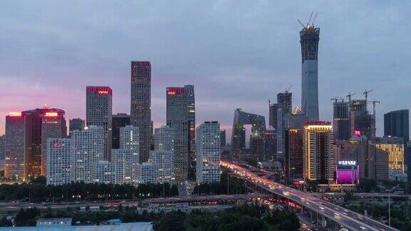 TU俯瞰北京从黄昏到夜晚