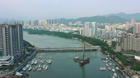 白天海南岛三亚市河川交通码头航拍4k中国全景图