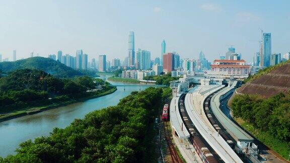 香港上水一条铁路的鸟瞰图