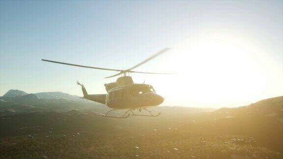 慢镜头美国军用直升机在越南
