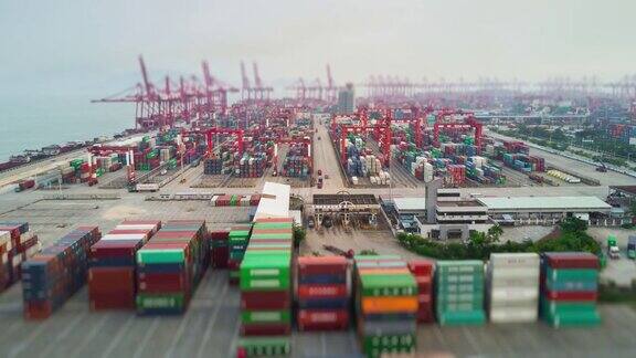 白天时间深圳著名港口航拍全景图4k倾斜移位时间推移中国