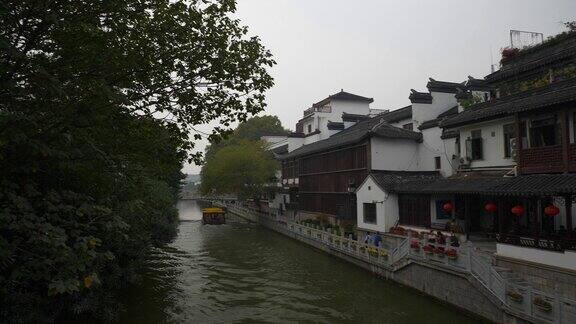 白天拍摄南京古城著名滨江湾慢镜头全景4k中国