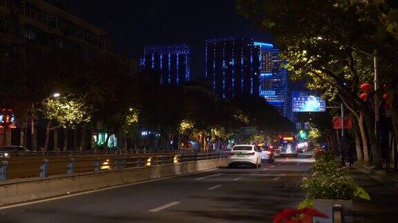 南京市中心夜景时间灯火通明交通路侧全景4k中国