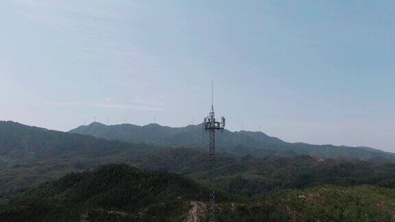 山上的手机5G信号基站