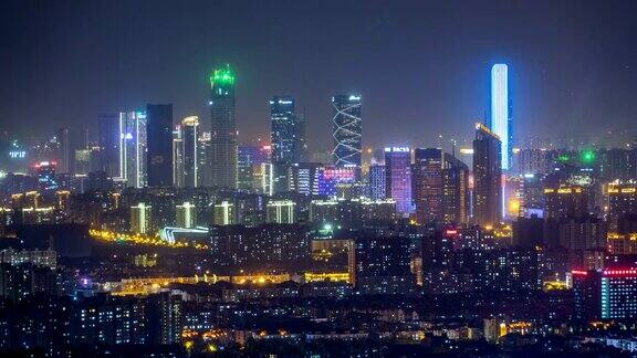 时间推移:南京从白天到晚上高峰时间的鸟瞰图中国