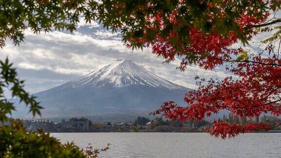 富士山日本最著名的山在秋冬季节静冈县日本