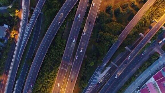 上海高速公路夜间实时鸟瞰图