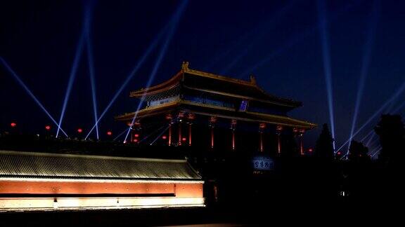 北京紫禁城夜晚灯火通明