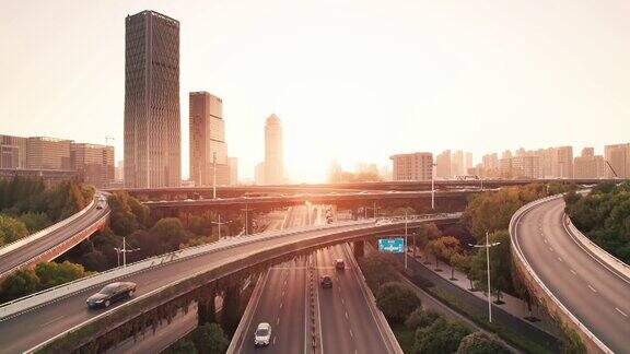 日落时分的杭州城市道路鸟瞰图