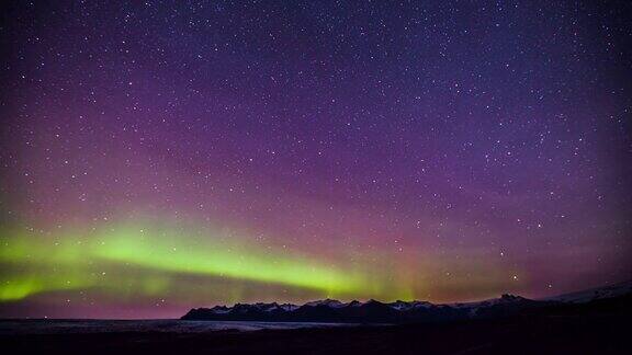 时间流逝-美丽的北极光在冰岛的冬天-4K