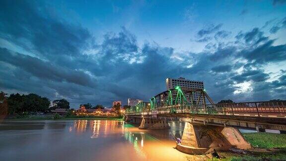 泰国清迈的铁桥