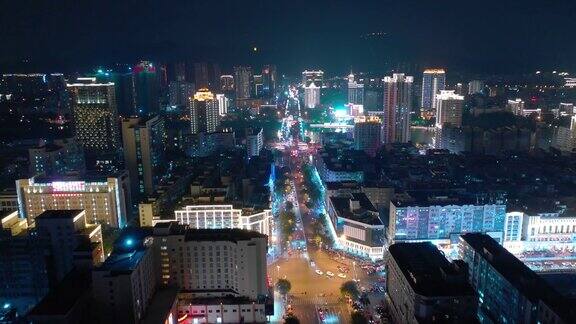 夜间照明海南岛三亚市交通街道航拍全景4k中国