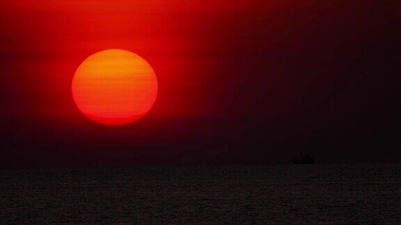 普吉岛的日落景观
