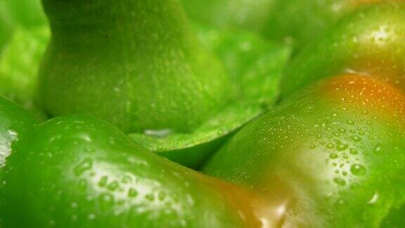 绿色甜椒旋转与微距拍摄