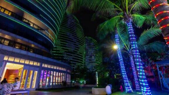 夜光照明的三亚著名酒店综合体入口全景4k时间跨度的海南岛中国