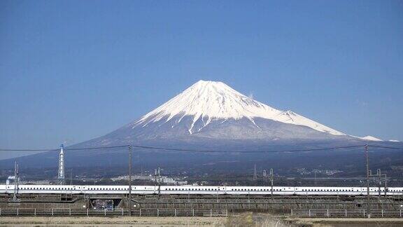 新干线通过富士山日本4K