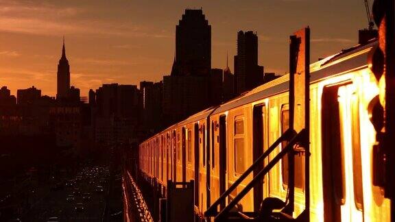 高架地铁日落
