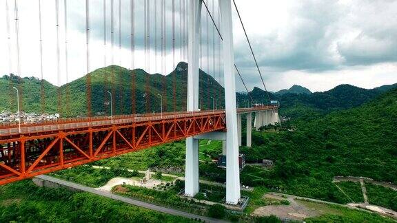 中国贵州巴陵河大桥交通鸟瞰图