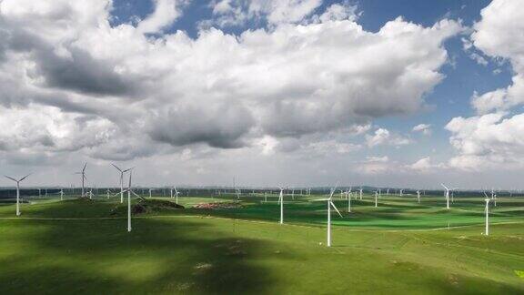 风力发电机农场的鸟瞰图