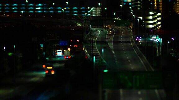 东京市区街道上的微型交通堵塞的一晚延时
