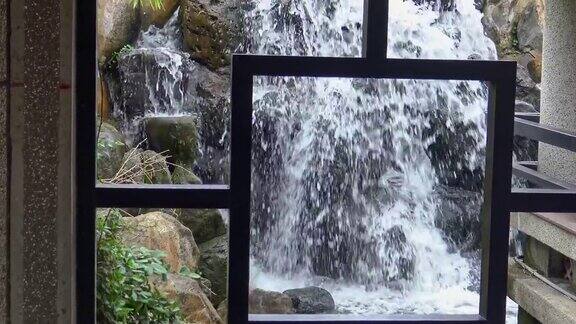 台湾园林中4K窗与河的传统中国格网