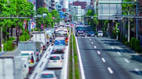 东京城市街道上微型交通堵塞的延时