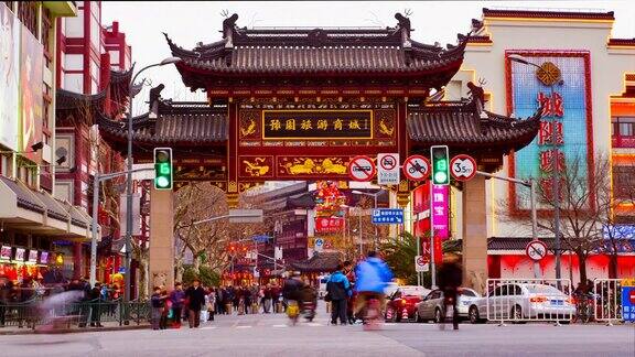 中国上海著名的豫园一个有着历史建筑的传统购物区