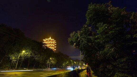 夜间行车时间武汉市著名的黄鹤寺照亮了4k时间的中国全景