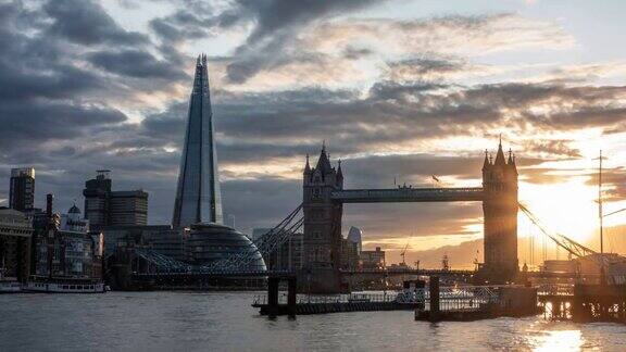 4k延时:英国伦敦日落时的塔桥
