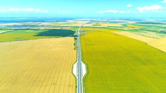 超宽无人机在高速公路、小麦和向日葵农田上空拍摄
