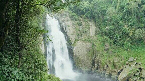 4K:KhaoYai国家公园瀑布