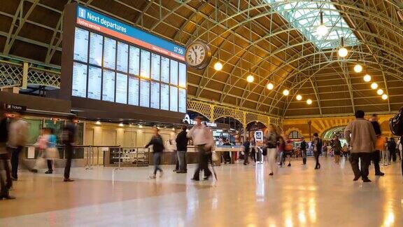 时间流逝:悉尼中央火车站