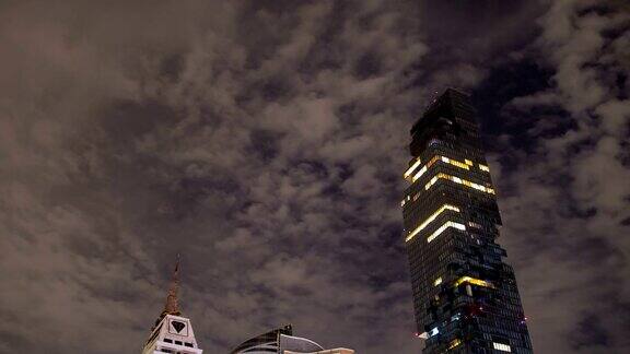 泰国曼谷夜间建筑外观的4K时间延时