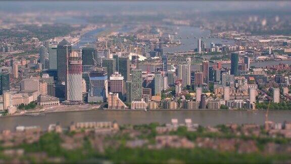 鸟瞰伦敦和金丝雀码头英国4k