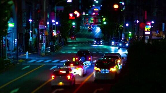 东京微缩的交通堵塞的夜间延时放大