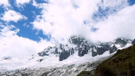 圣克鲁斯徒步旅行瓦拉兹山