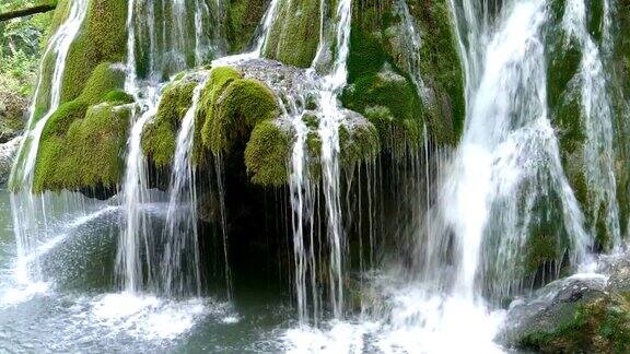 瀑布Bigar、罗马尼亚
