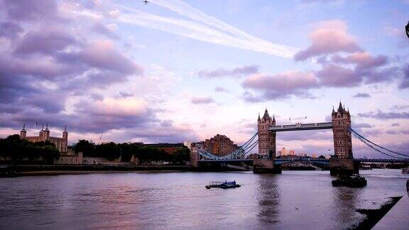 4K塔桥英国伦敦在夏季与时间推移