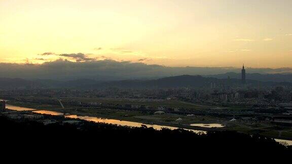 台北黎明时的美景