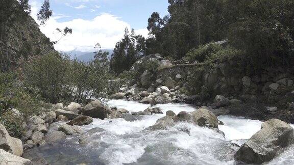 圣克鲁斯徒步旅行瓦拉兹山