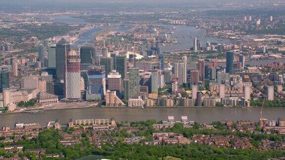 鸟瞰伦敦和金丝雀码头英国4k