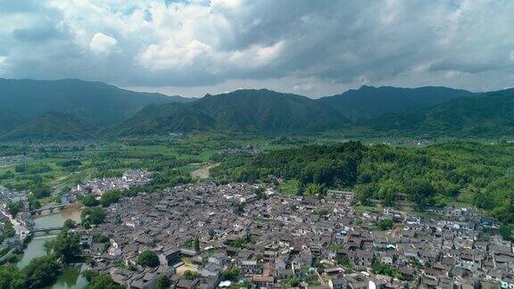 中国古村落(宏村)鸟瞰图晴天