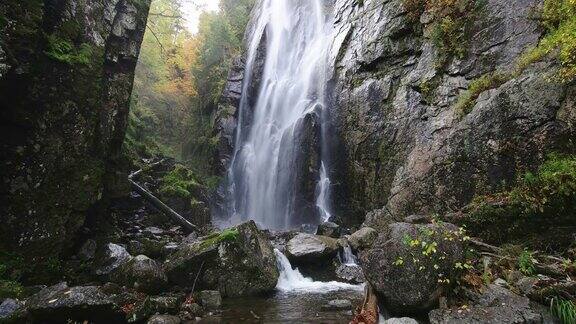 瀑布阿迪朗达克山脉纽约州彩虹瀑布基恩美国