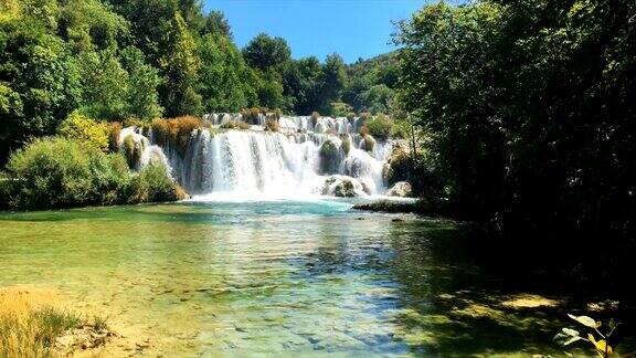 克罗地亚克尔卡国家公园的美丽瀑布