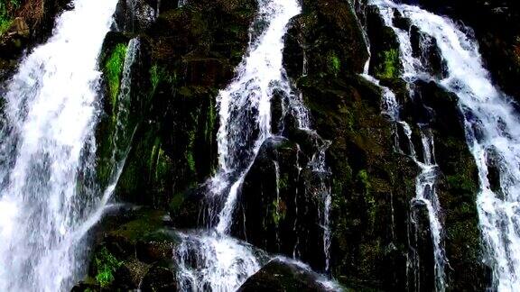 科罗曼德尔新西兰的瀑布