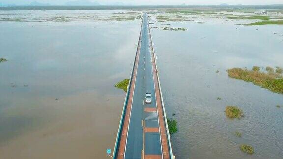 鸟瞰泰国当地公路旅行Phatthalung|公路3073-泰国最长的跨海大桥